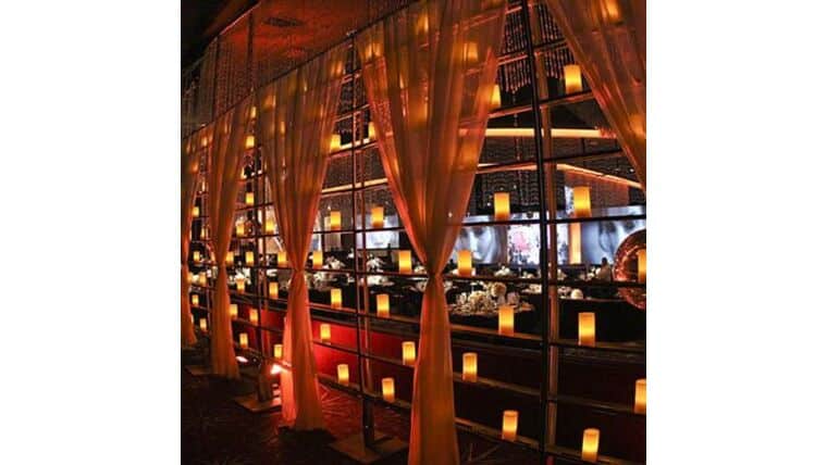 Candle Wall 5′ x 10′ – No Drape – Gold | Rental