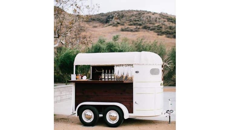 12’ Vintage Horse Trailer Bar | Rental