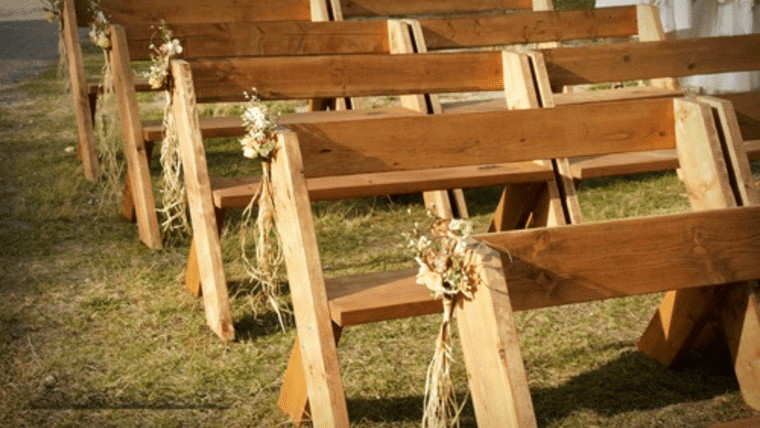 8′ Cross Foot Bench w/Back – White Wood | Rental