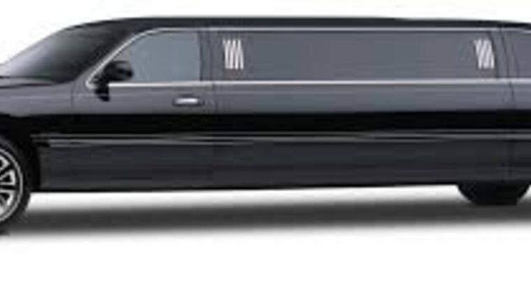 10 Passenger Town Car Limousine | Rental