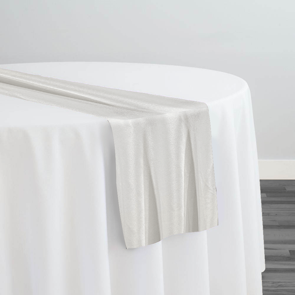 Luxury Plush Velvet Table Runner in White | Rental Luxury Plush Velvet Table Runner in White | Rental