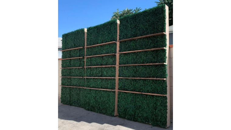 Hedge Wall Shelf Wall | 4′ x 8′ | Rental Hedge Wall Shelf Wall | 4′ x 8′ | Rental