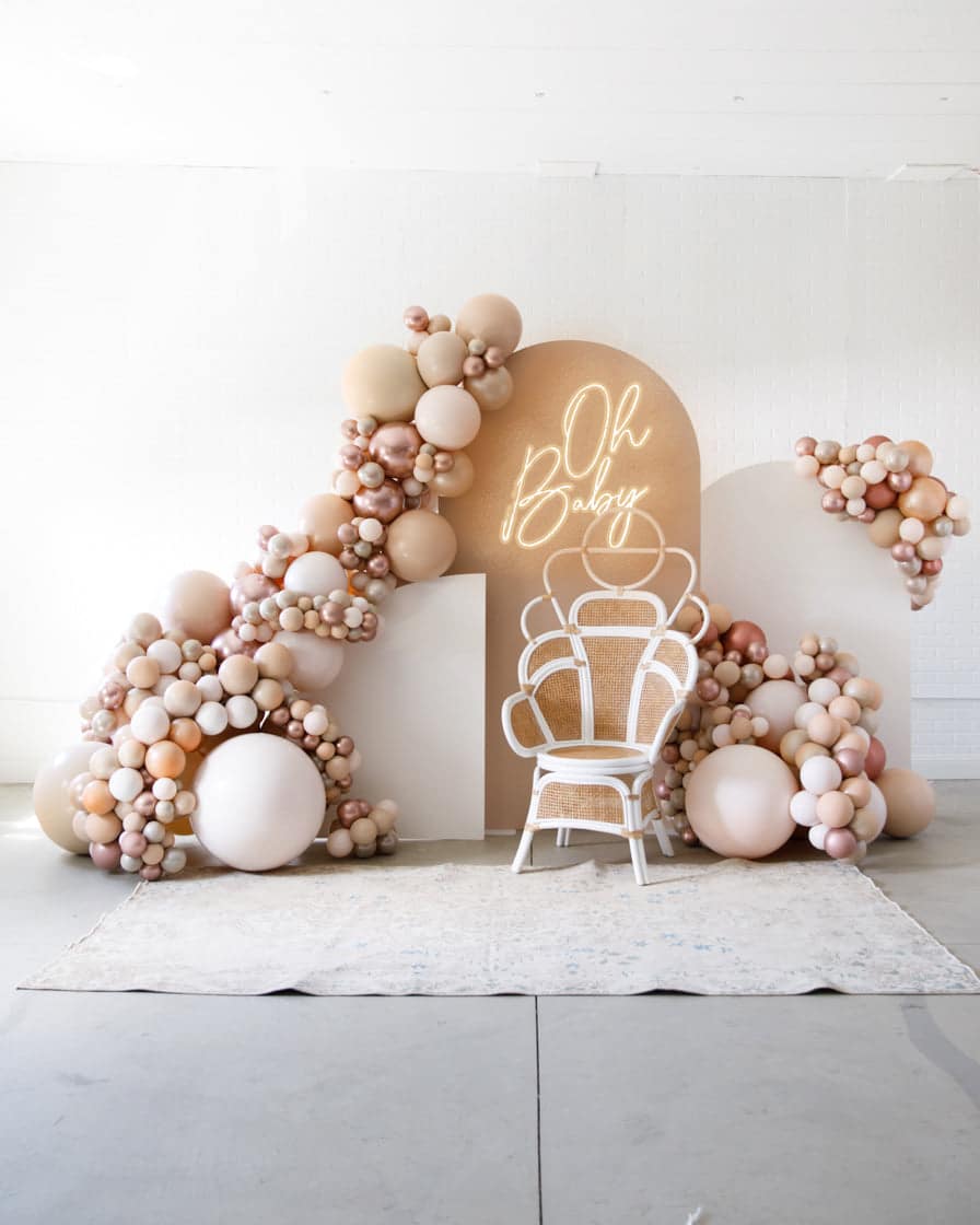 Glam Tan – The Beaudoin Set with Neon Sign | Rental