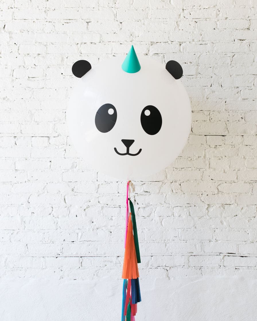 GIFT-Panda Specialty Giant Balloon with Tassel | Purchase GIFT-Panda Specialty Giant Balloon with Tassel | Purchase