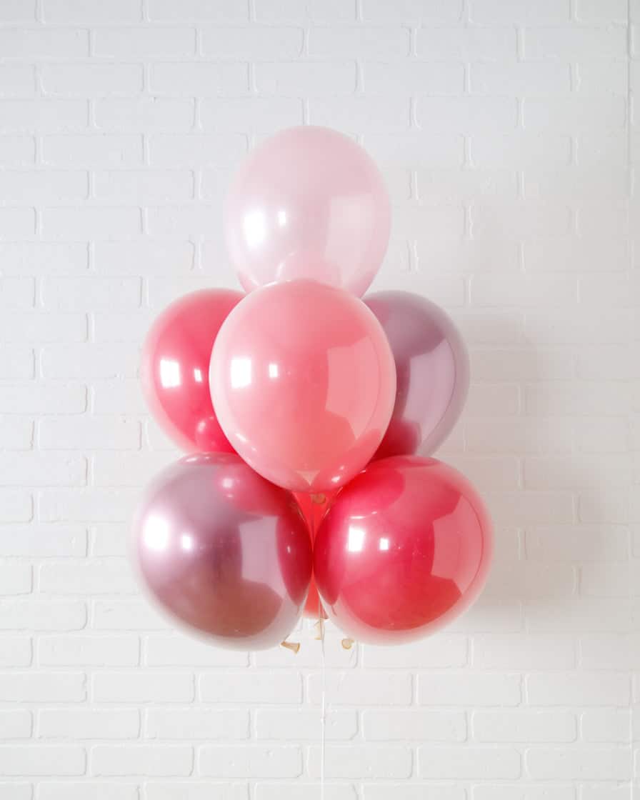 Life In Plastic – 11in Balloons bouquet | Rental Life In Plastic – 11in Balloons bouquet | Rental