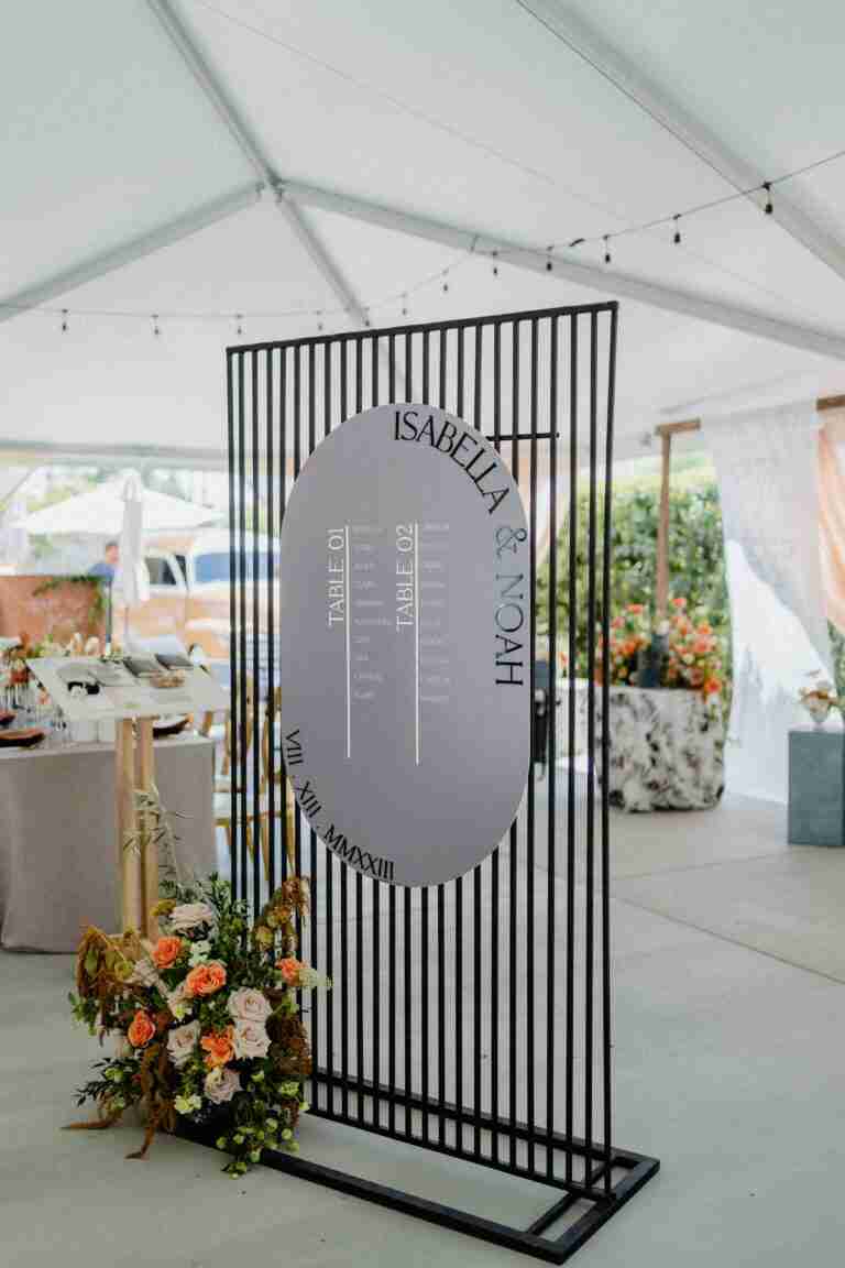 Black Grid | Rental