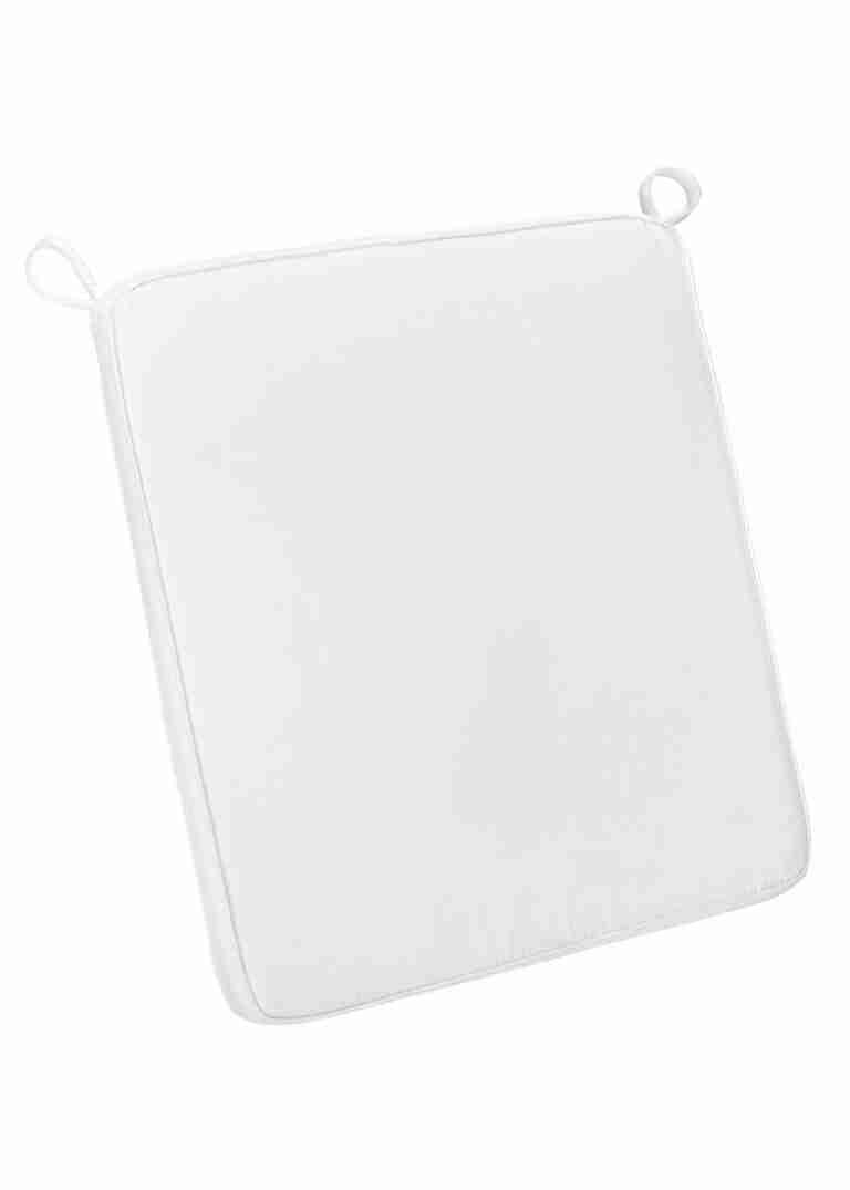 White 1.5″ Thick Bamboo Folding Chair Cushion | Rental White 1.5″ Thick Bamboo Folding Chair Cushion | Rental